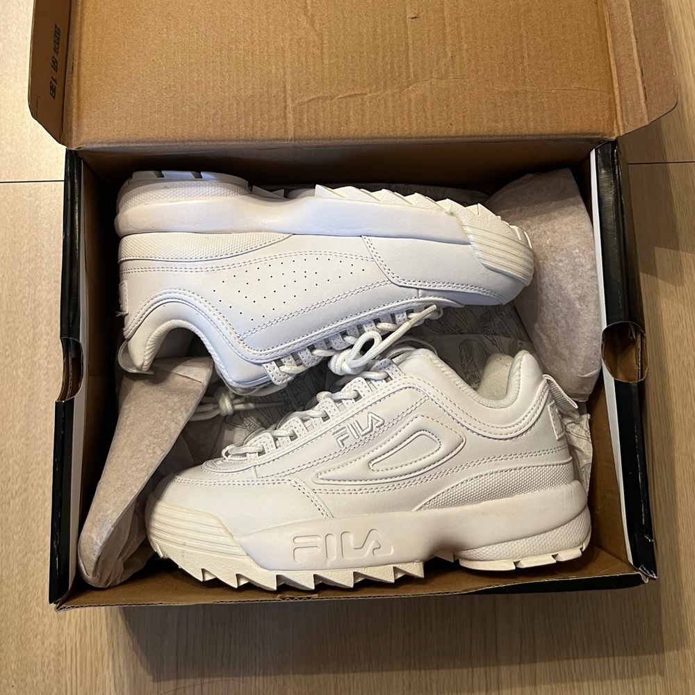 FILA II PREMIUM Sneakers NWT